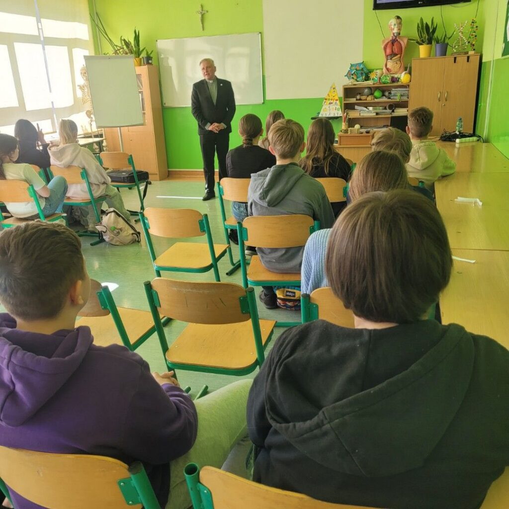 wizyta w szkole podstawowej