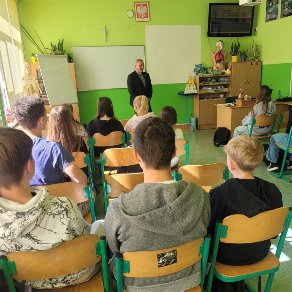 wizyta w szkole podstawowej